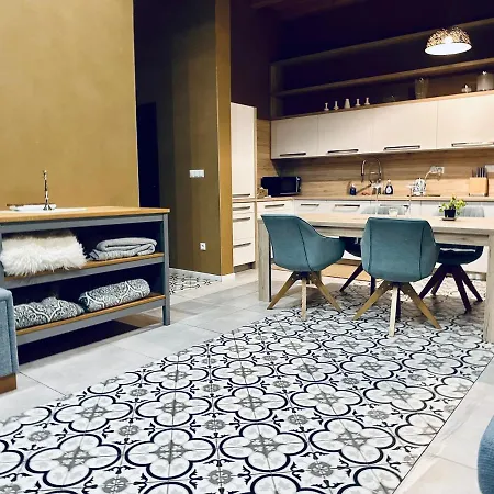 アパート Clay Apartment Borik ジリナ