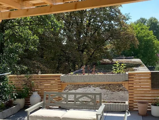 Clay Borik Virivka Len V Letnom Obdobi Lejlighed